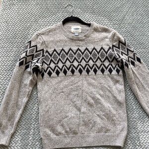 Old Navy Gray and Black Crewneck Sweater